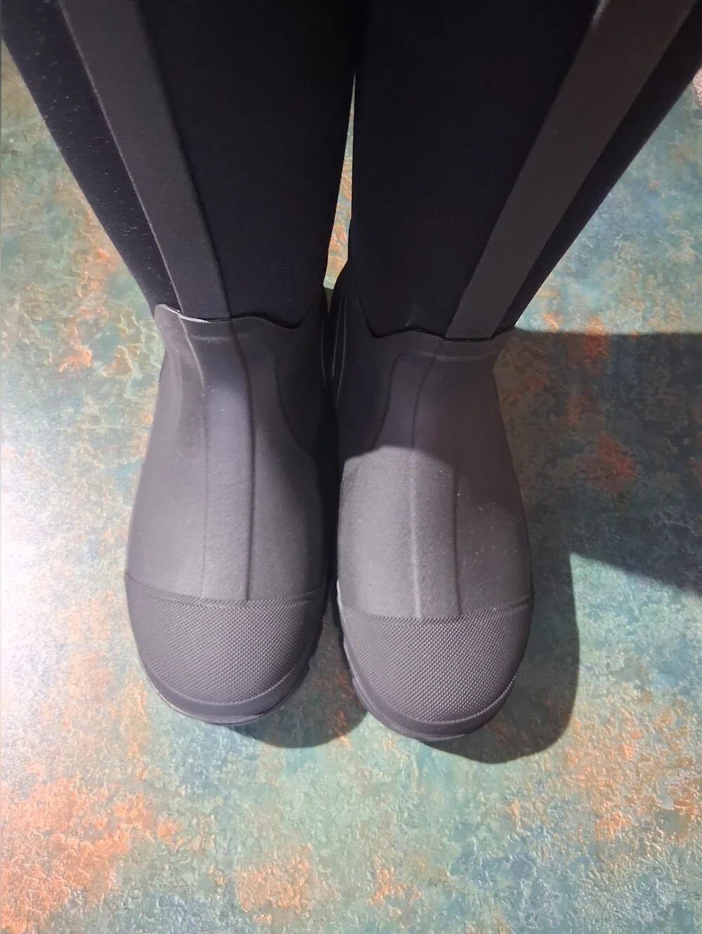 Amazon Essentials Waterproof Tall Rain Boots